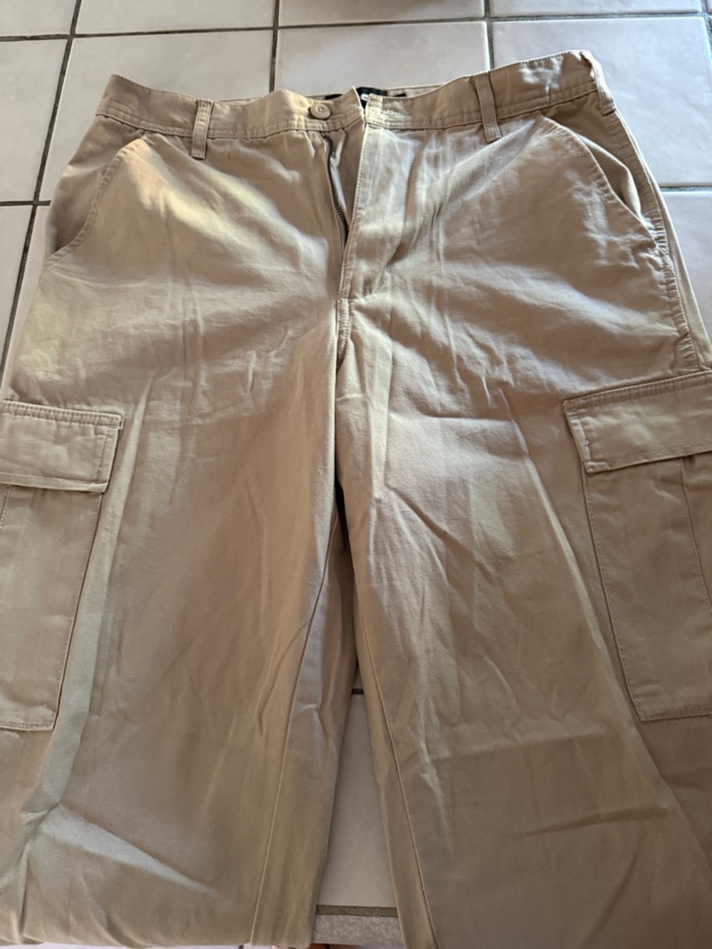 RSQ Men's Cargo Pants in Khaki Beige